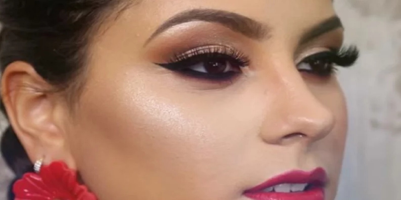 Lábios Definidos: Contorno Que Valoriza o Sorriso - inspiração 1