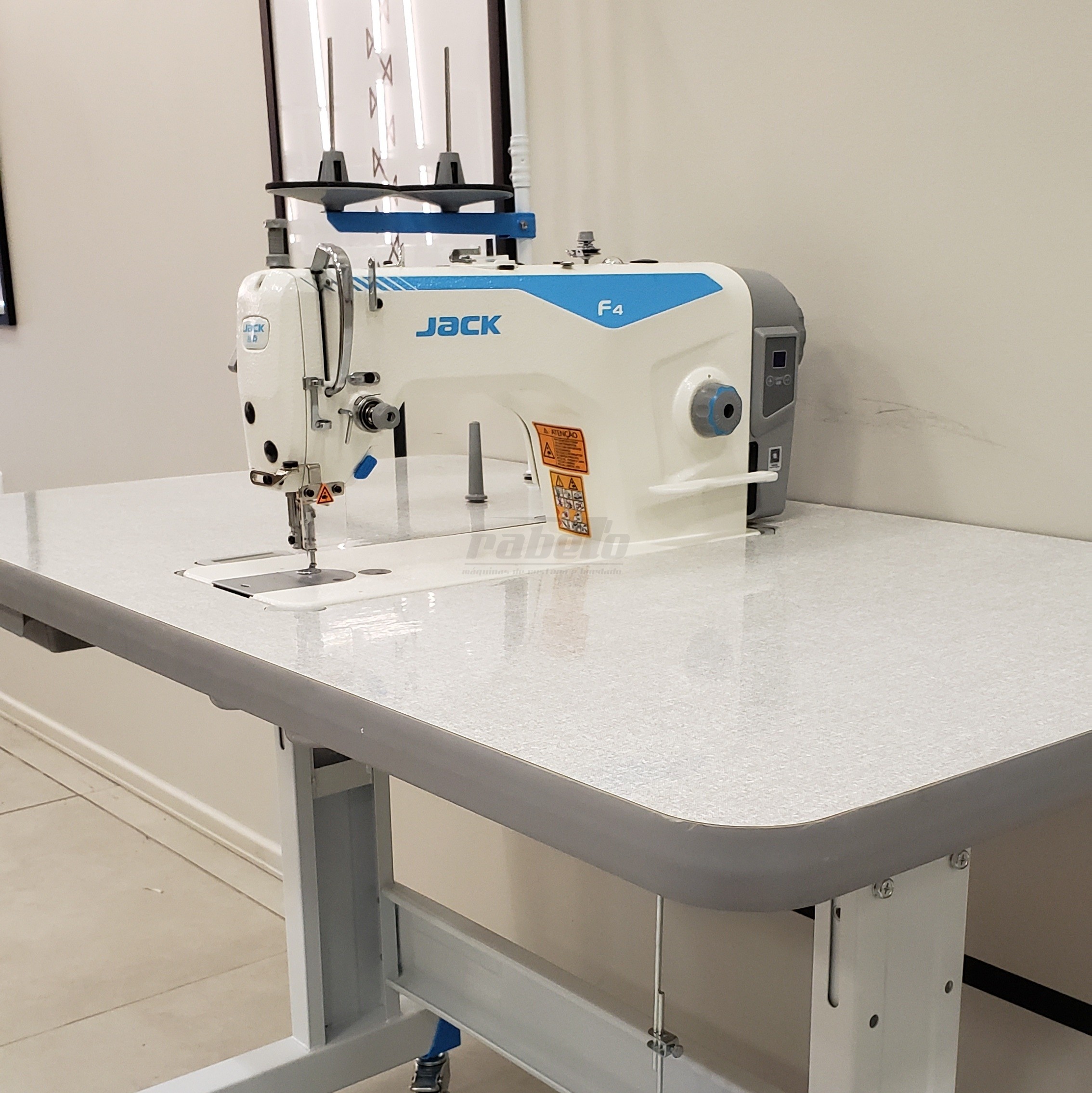 Área de Costura: O Espaço Que Faz Toda a Diferença - inspiração 1