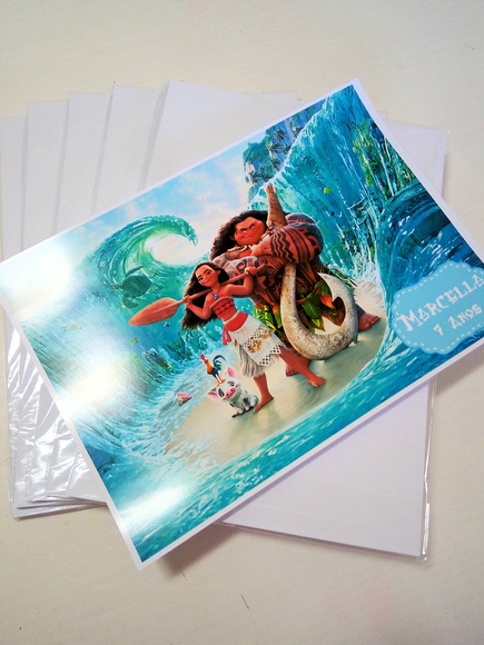 Padrões geométricos modernos: Formas e linhas que criam um visual contemporâneo e atraente. - inspiração 1