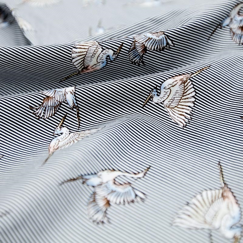 Crepe Leve: Movimento e Elegância Discreta - inspiração 2