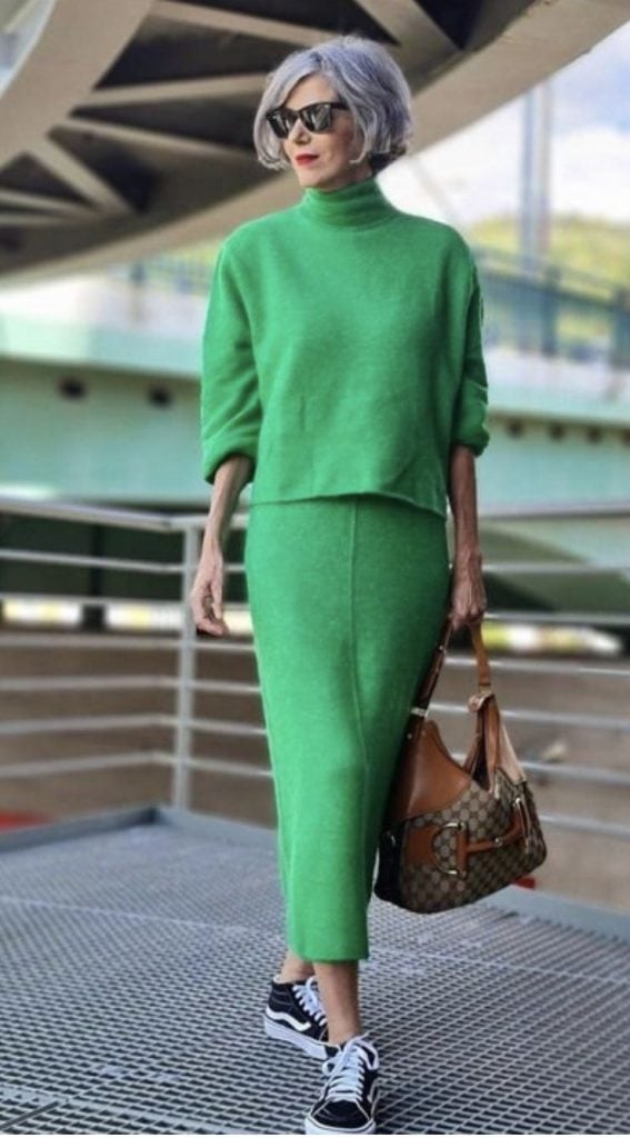 A Terceira Peça que Transforma: Cardigãs, Jaquetas e Coletes com Atitude - inspiração 2