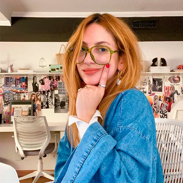 O Poder das Cores: Como Combinar Armações com Seu Guarda-Roupa - inspiração 1