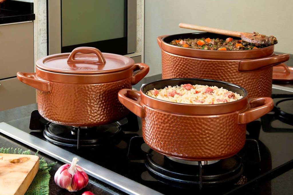 Ferro Fundido: Durabilidade e Transferência de Calor Uniforme - inspiração 2