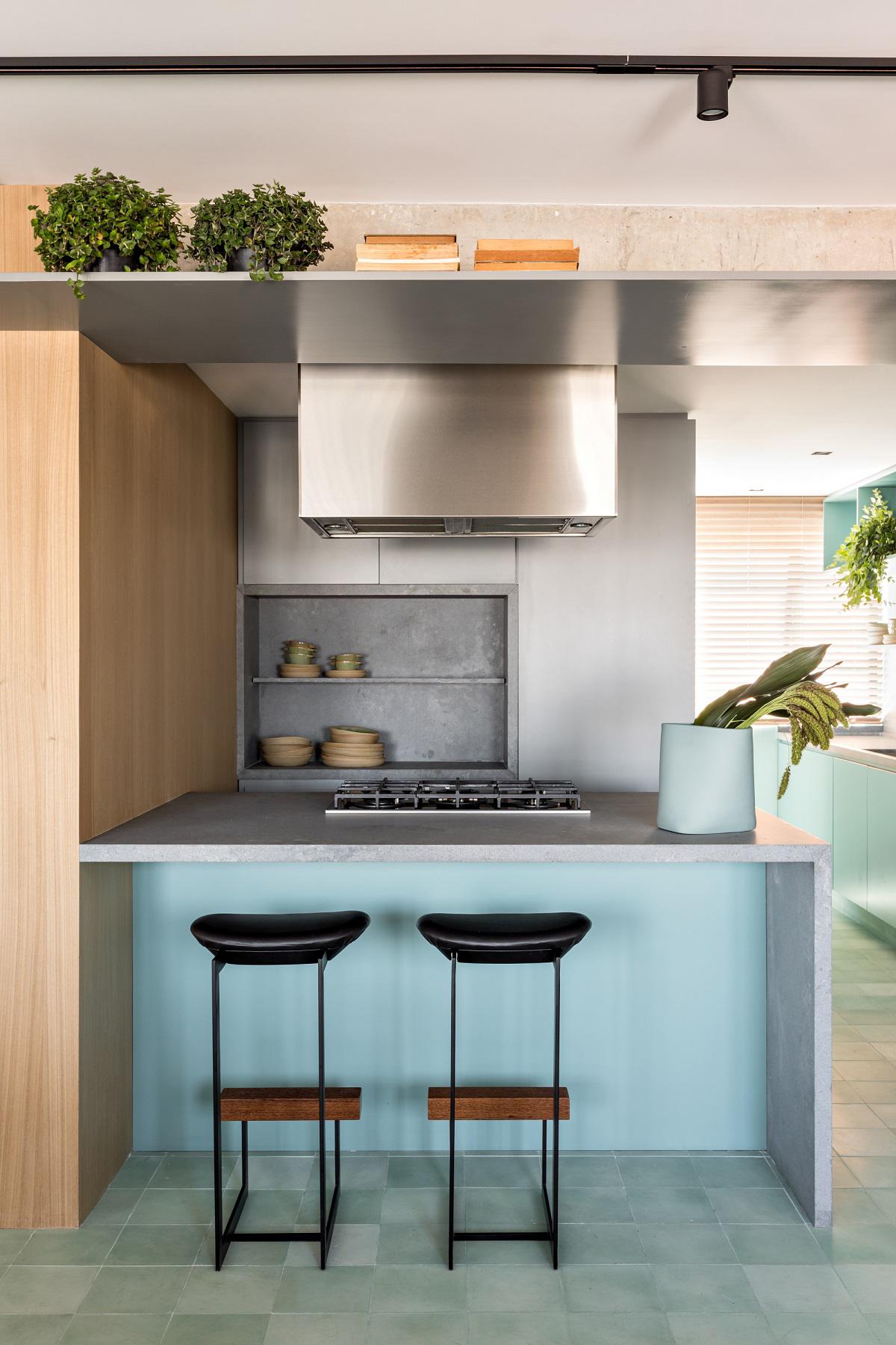 Península com Bancada Elevada: Versatilidade Pura - inspiração 1