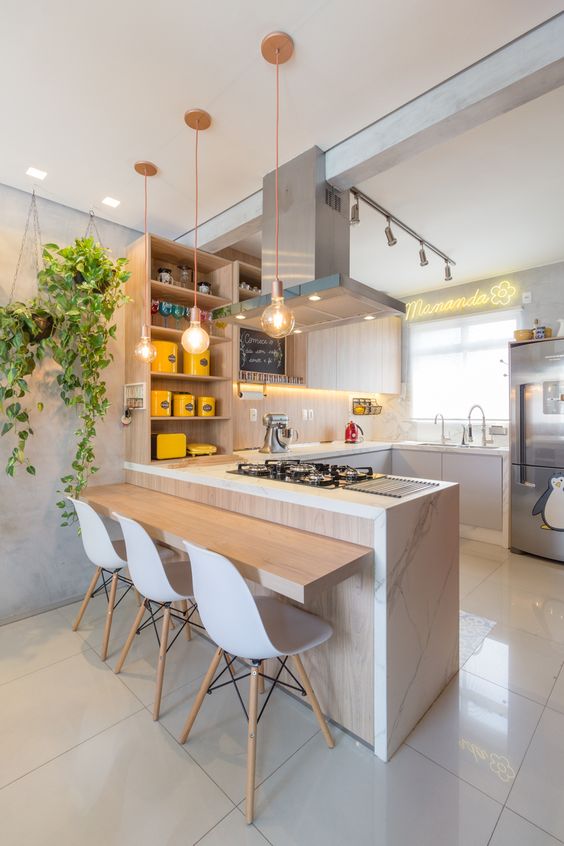 Cores Ousadas: Um Ponto Focal Vibrante - inspiração 2