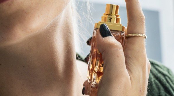 Florais Ousados: Elegância Atemporal com um Toque Contemporâneo - inspiração 2