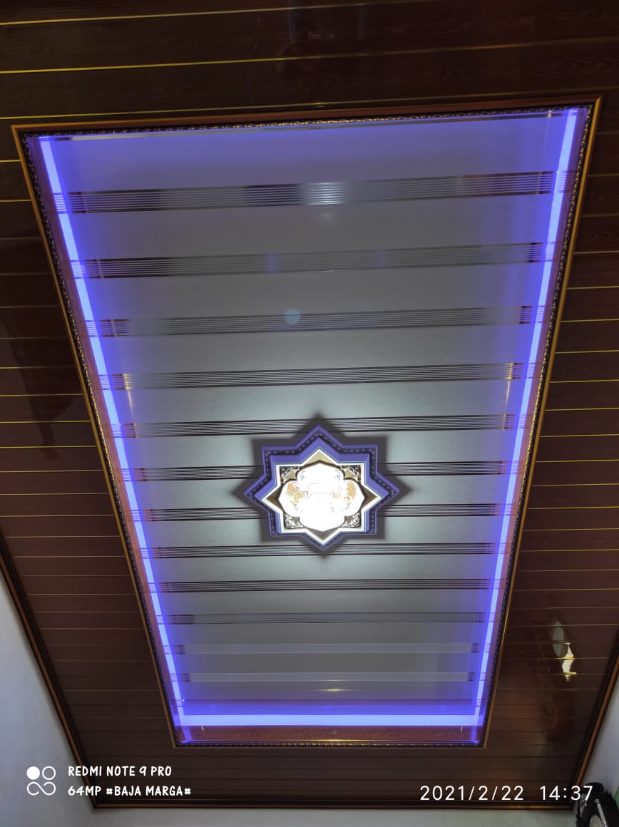 Plafon com Acabamentos Nobres: Toques de Sofisticação em Metal e Madeira - inspiração 2