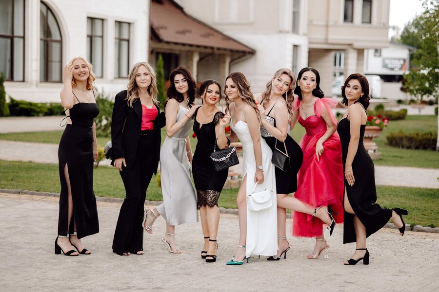 A evolução das regras de vestimenta para convidadas - inspiração 1