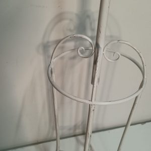 Flexibilidade Total: O Versátil Porta-Revistas Pendurável - inspiração 1