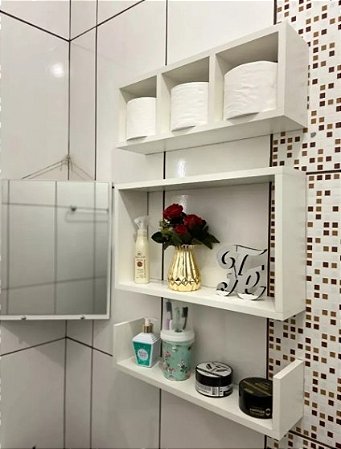 Prateleiras Acima do Vaso Sanitário: Ganhe Espaço Vertical - inspiração 1