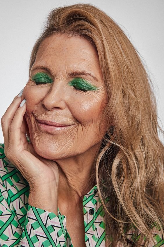 Batom e Gloss: Cores Vibrantes que Cuidam dos Lábios - inspiração 2