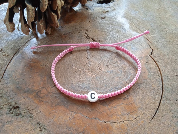 Personalizando sua Pulseira: Escolhendo Nomes e Adornos - inspiração 2