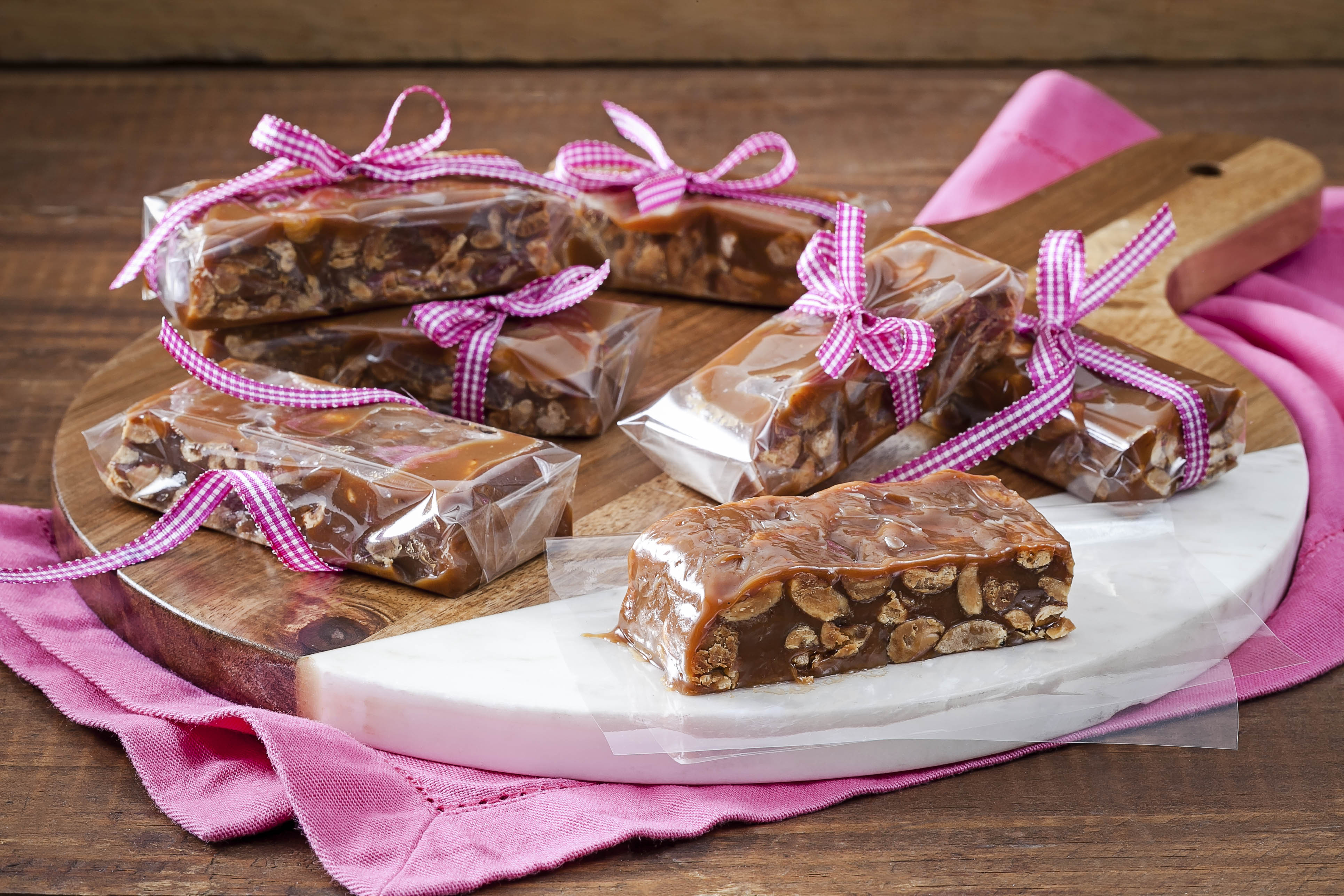 Variações e Toques Especiais: Personalizando seu Pé de Moleque - inspiração 1