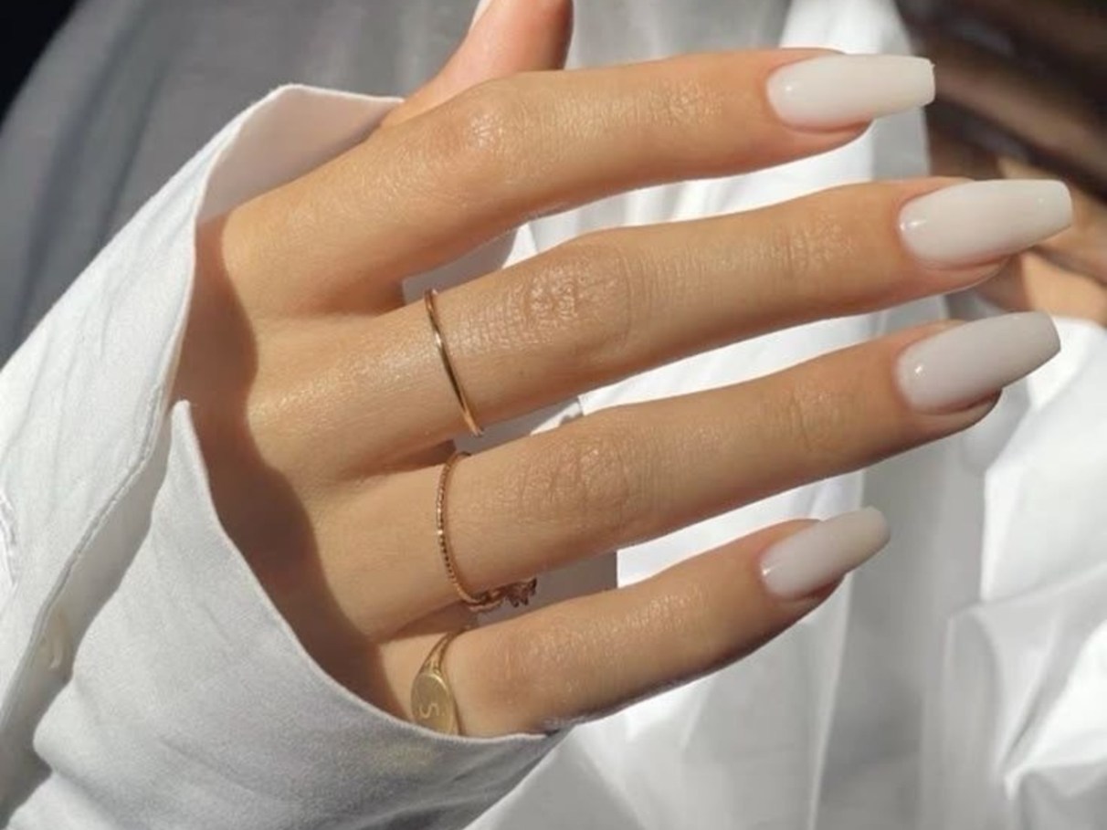 Unha Oval: Um Clássico que Facilita o Dia a Dia - inspiração 1