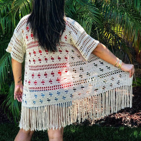 Quimono de Crochê em Tons Neutros: Versatilidade em Alta Costura - inspiração 1