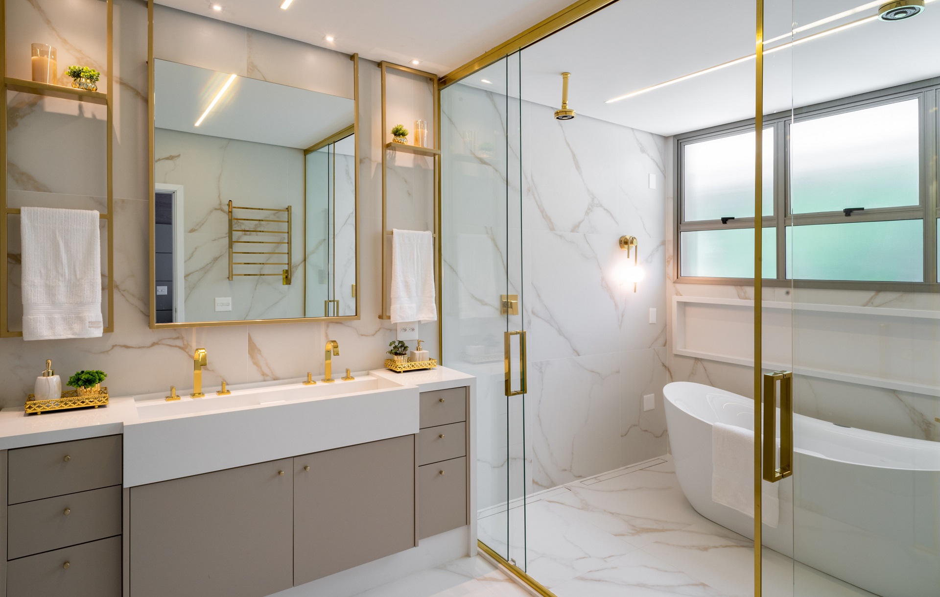 O Desafio do Box: Porcelanato em Áreas de Contato com Água - inspiração 1