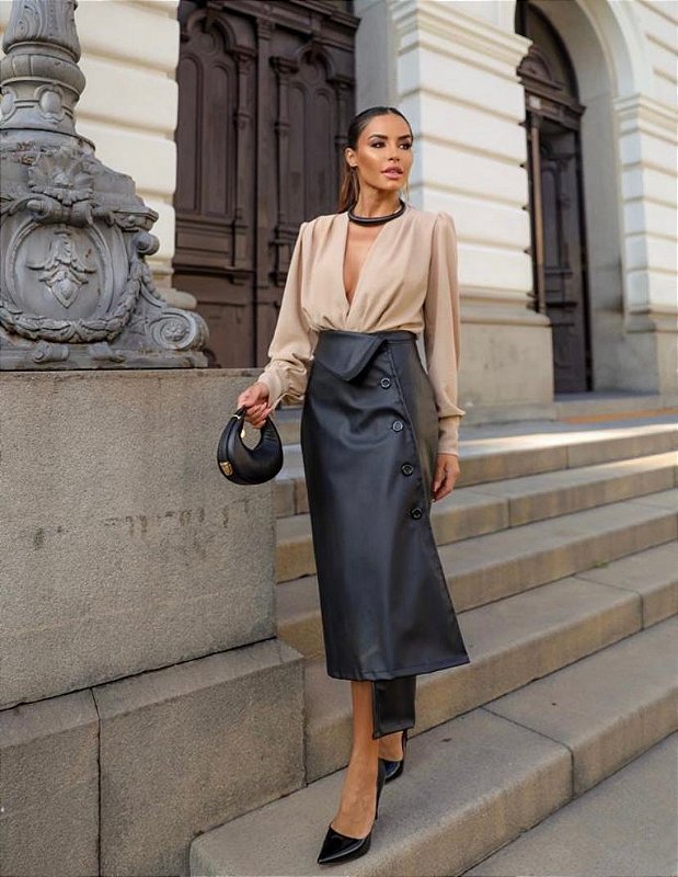 Com Tênis: O Mix de Conforto e Estilo Que Venceu o Street Style - inspiração 2