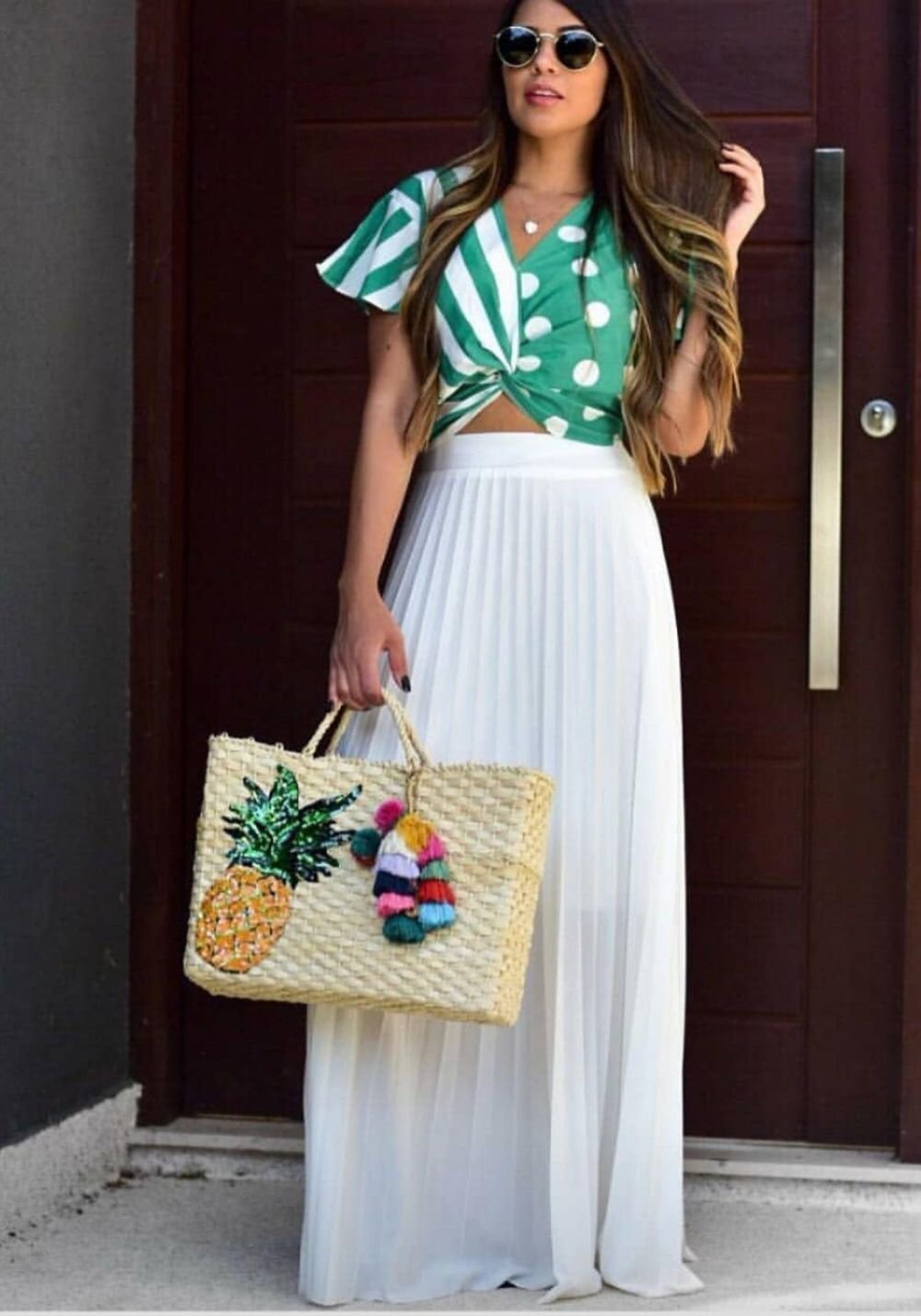 Estilo Boho: Camisas Amarradas e Acessórios Artesanais - inspiração 2