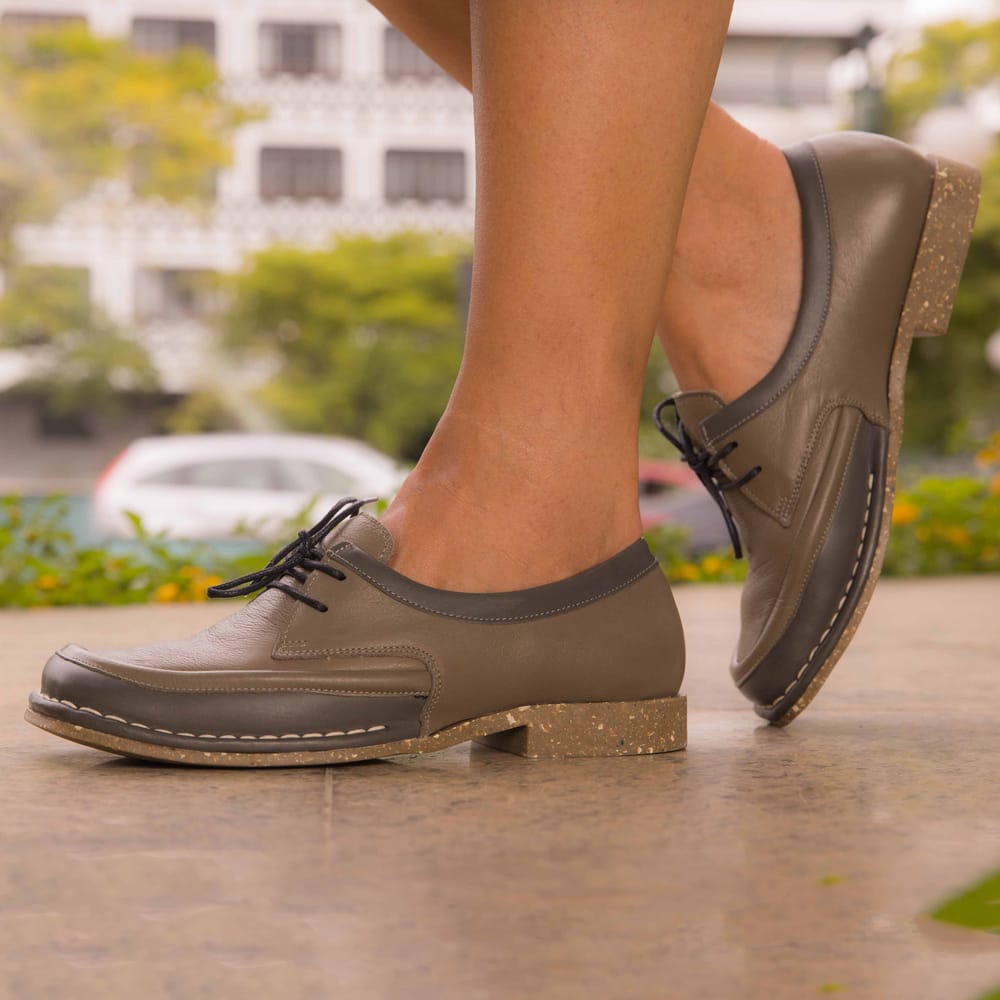 Scarpins com Salto Baixo ou Médio: Clássicos Revisitados - inspiração 1