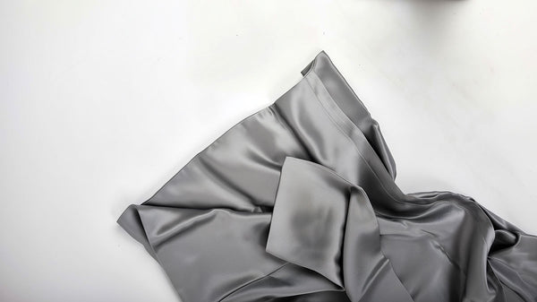 Manchas em Seda: Soluções Delicadas para Cada Tipo de Mancha - inspiração 1