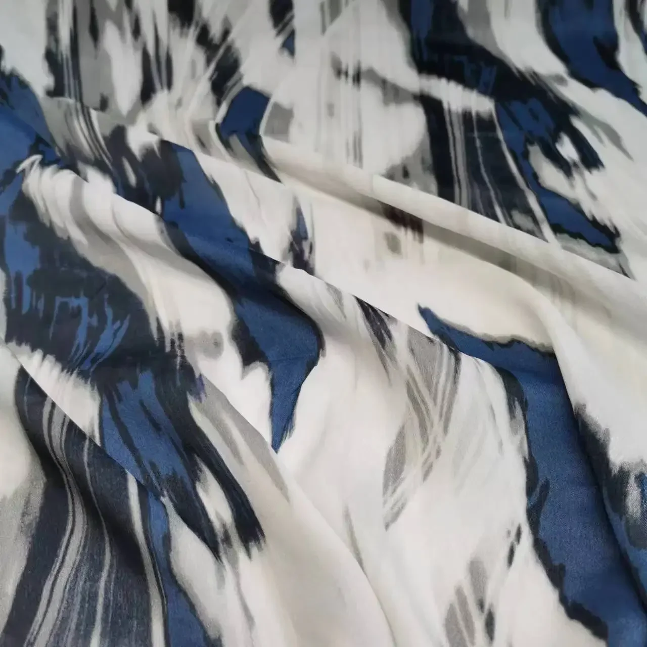 Armazenamento Inteligente: Onde Guardar Sua Seda Pura Para Durar - inspiração 1