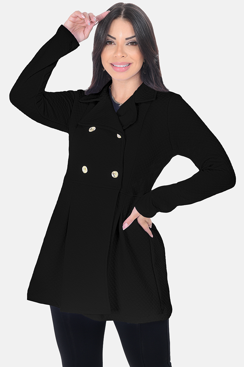 Sobretudo como peça statement: inspire-se em looks impactantes - inspiração 2