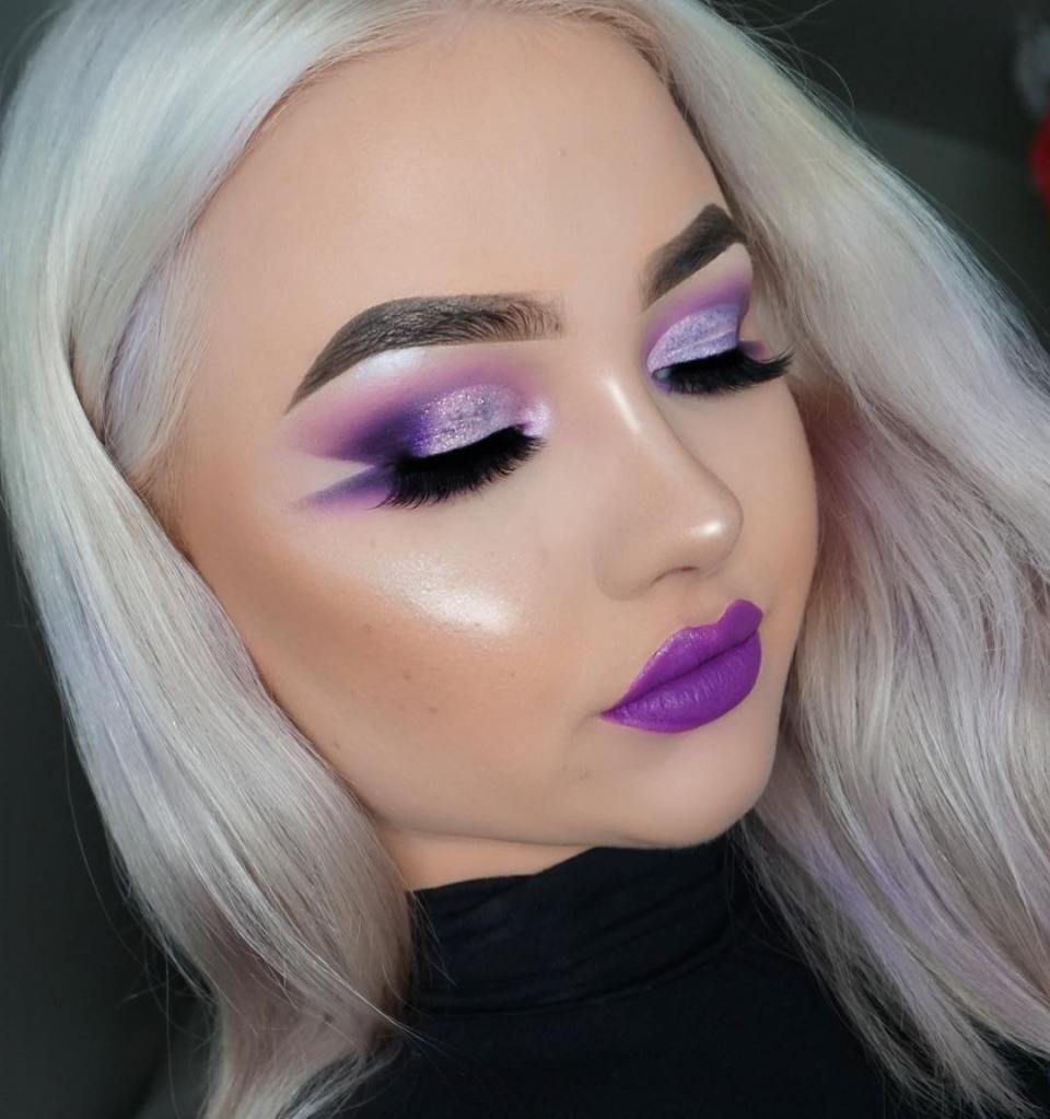 O Equilíbrio é Chave: Sombra Colorida com Maquiagem Discreta - inspiração 2