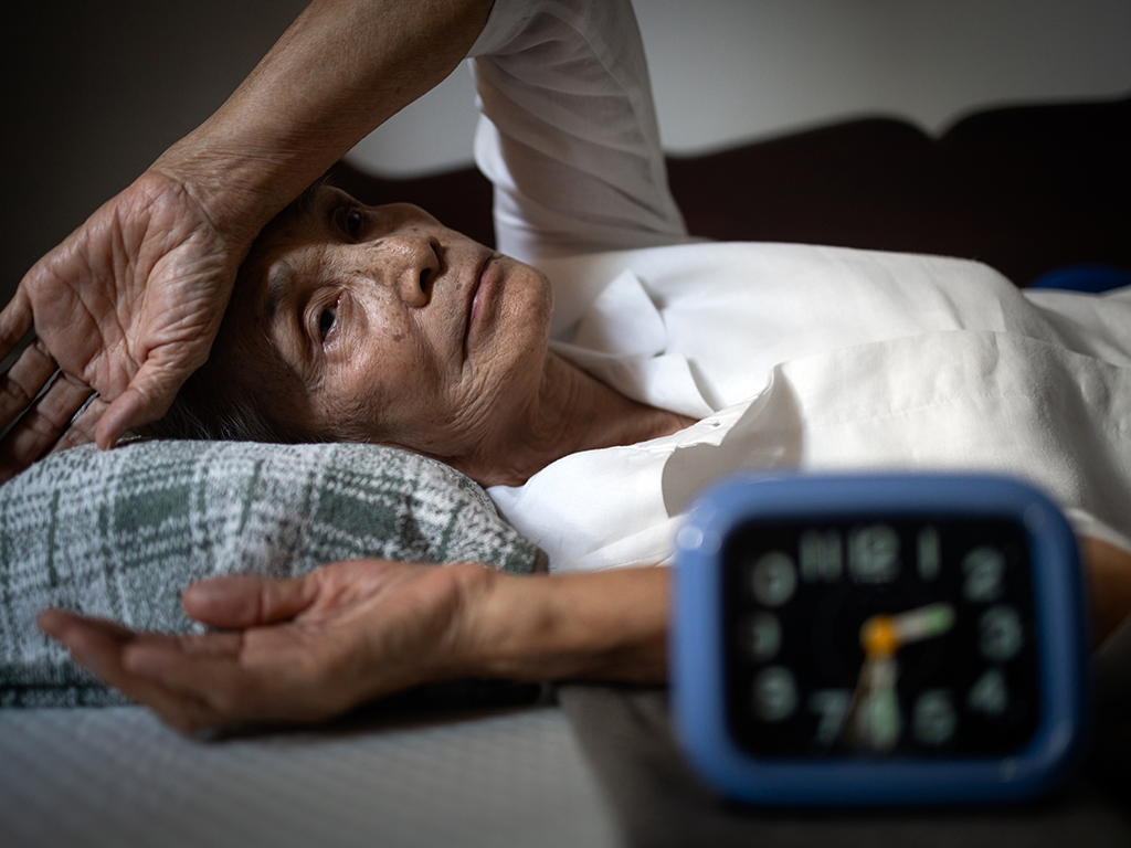 Exercícios Físicos Leves: Um Aliado Poderoso para Dormir Bem - inspiração 1