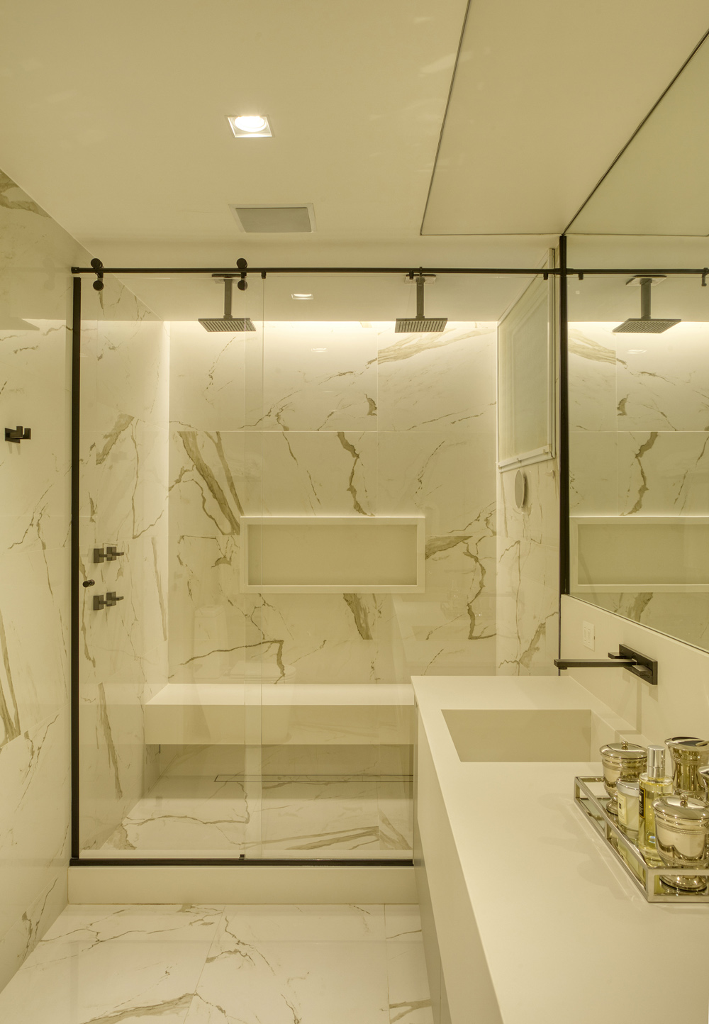 Revestimentos 3D: Texturas que Criam Efeitos Visuais Incríveis - inspiração 1