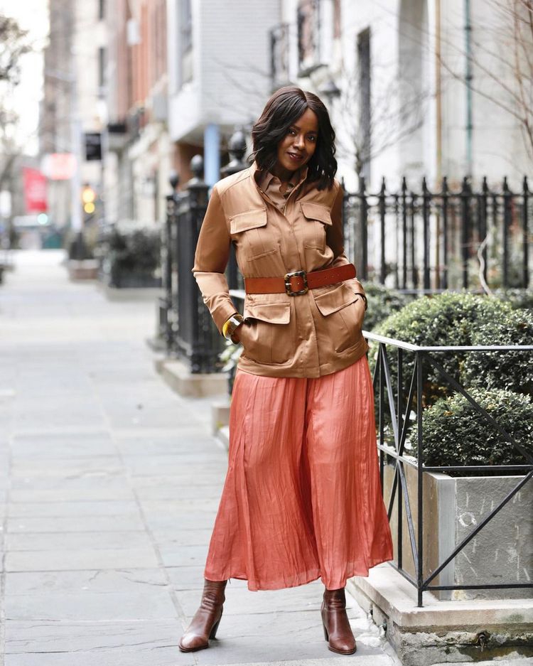 Silhuetas que Moldam: Roupas que Esculpem seu Corpo - inspiração 1