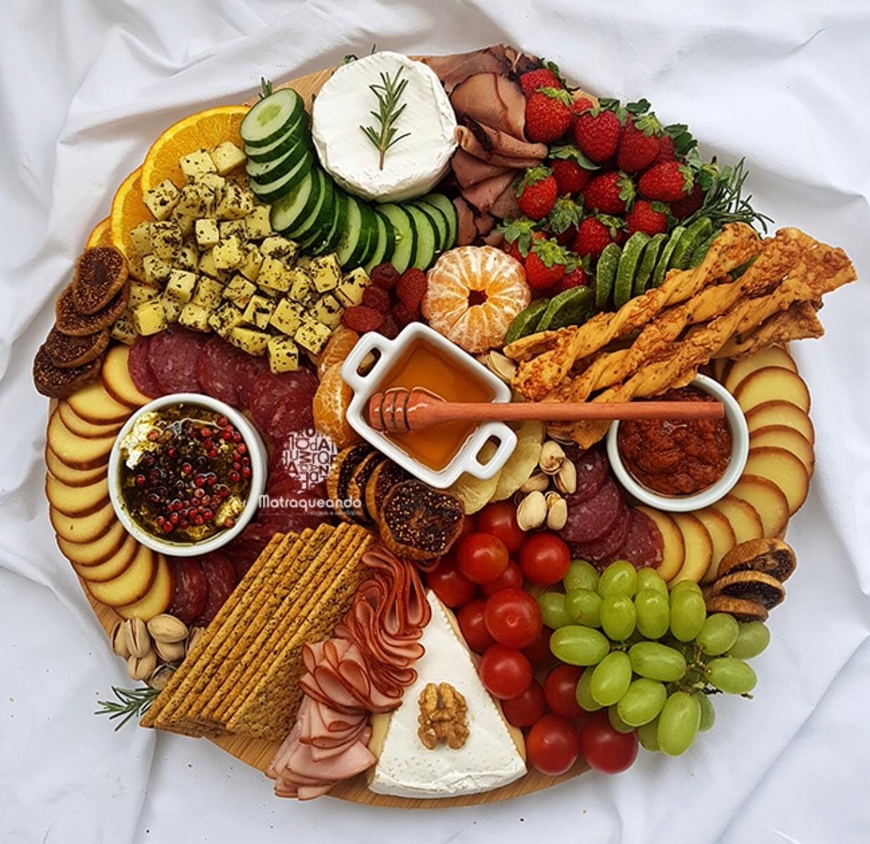 O Toque Final: Petiscos Inusitados para Elevar Sua Tábua - inspiração 1