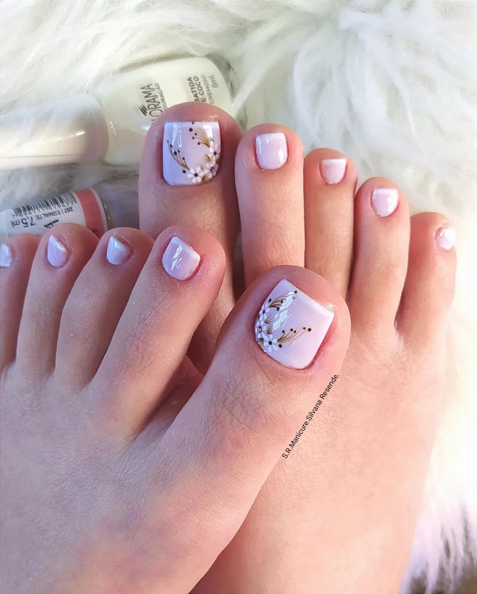 Minimalismo Sofisticado: Pontilhismo, Linhas Finas e Geometria Discreta - inspiração 1