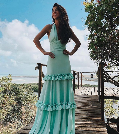 Tecidos Fluidos vs. Estruturados: O Caimento Ideal - inspiração 1