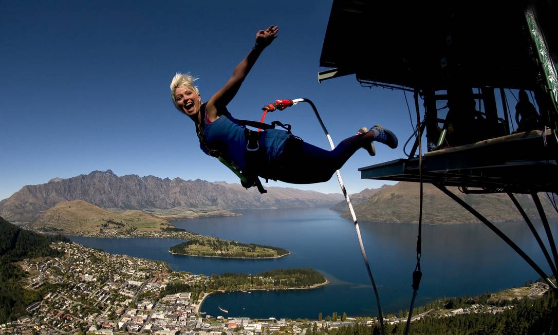 Bungee Jumping no Kawarau Gorge: O Berço do Esporte - inspiração 1
