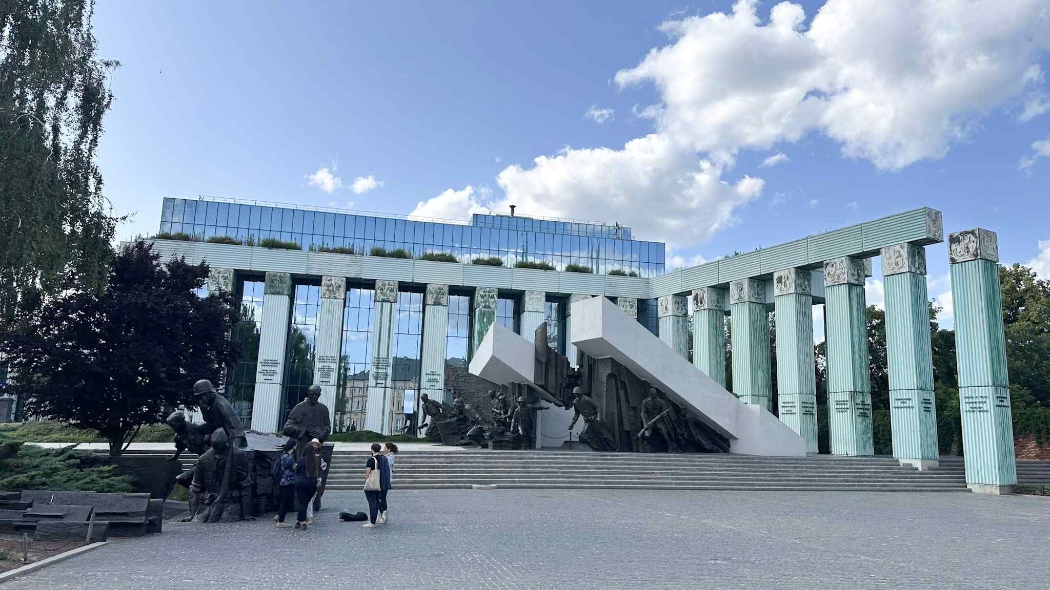 A Voz que Ecoa: Arte e Literatura como Espelhos da Resiliência - inspiração 1