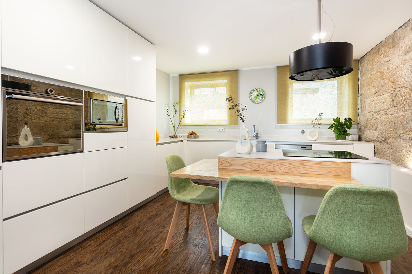 10 ideias para decorar uma cozinha branca moderna