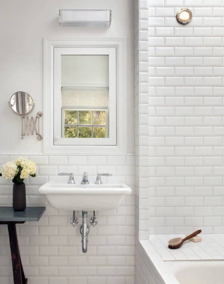 como fazer banheiro pequeno parecer maior