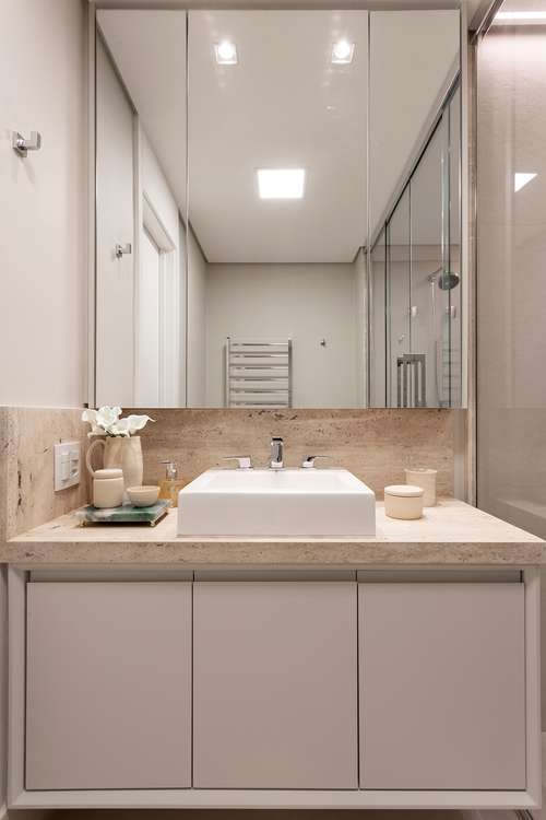 10 truques geniais para fazer seu banheiro pequeno parecer o dobro do tamanho