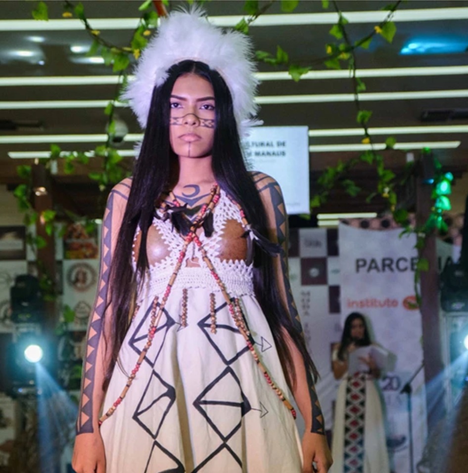 Zaya Guarani e a Ascensão das Modelos Indígenas no Cenário Global