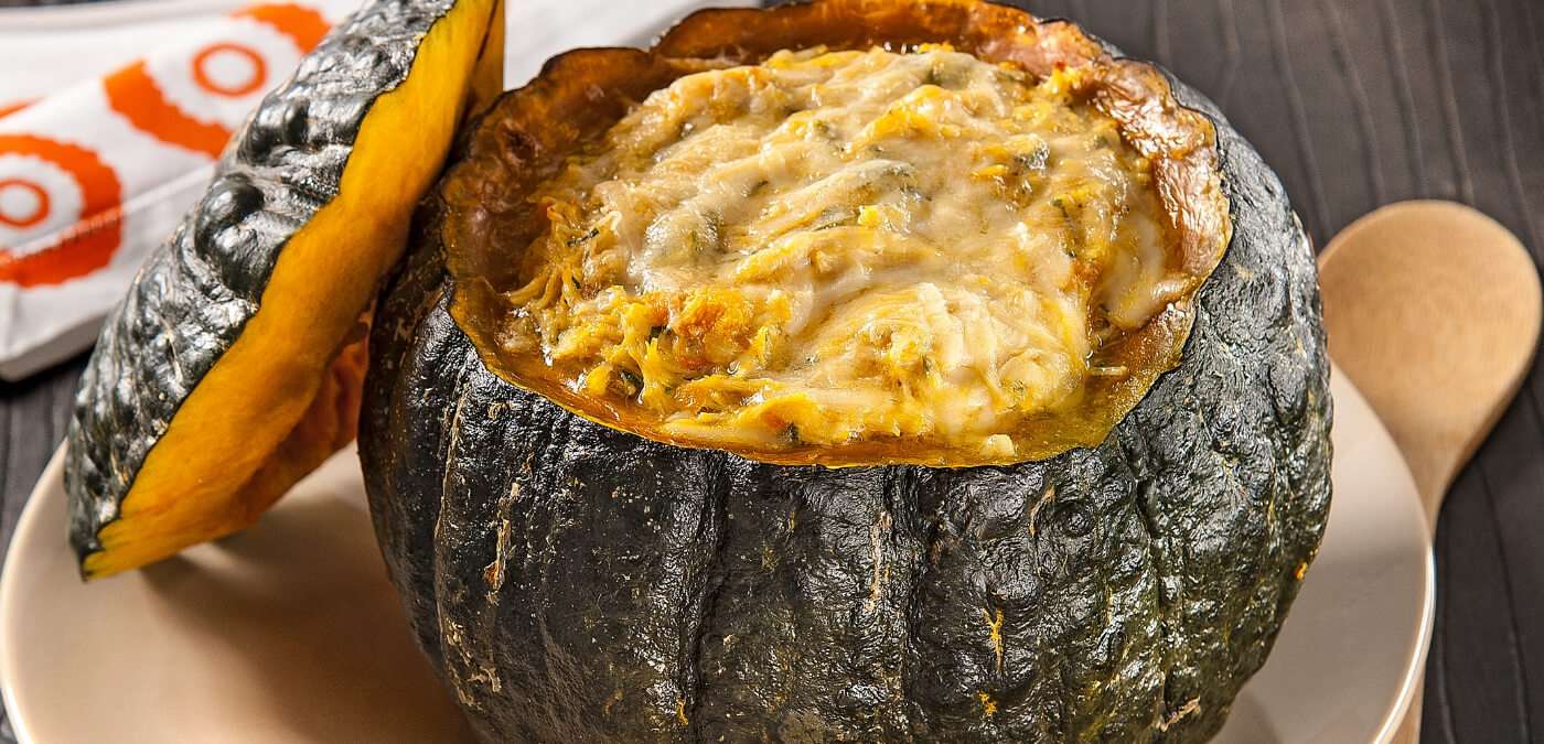 abóbora de pescoço fibrosa