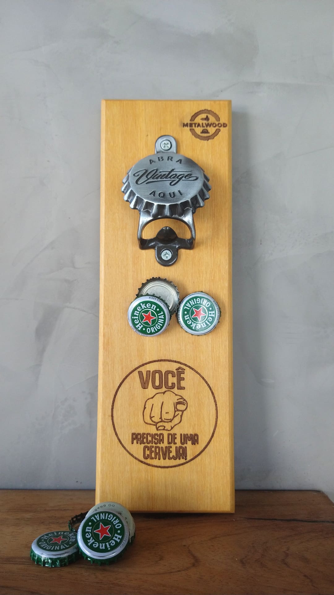 DIY: Crie Seu Próprio Abridor de Garrafa Magnético de Parede