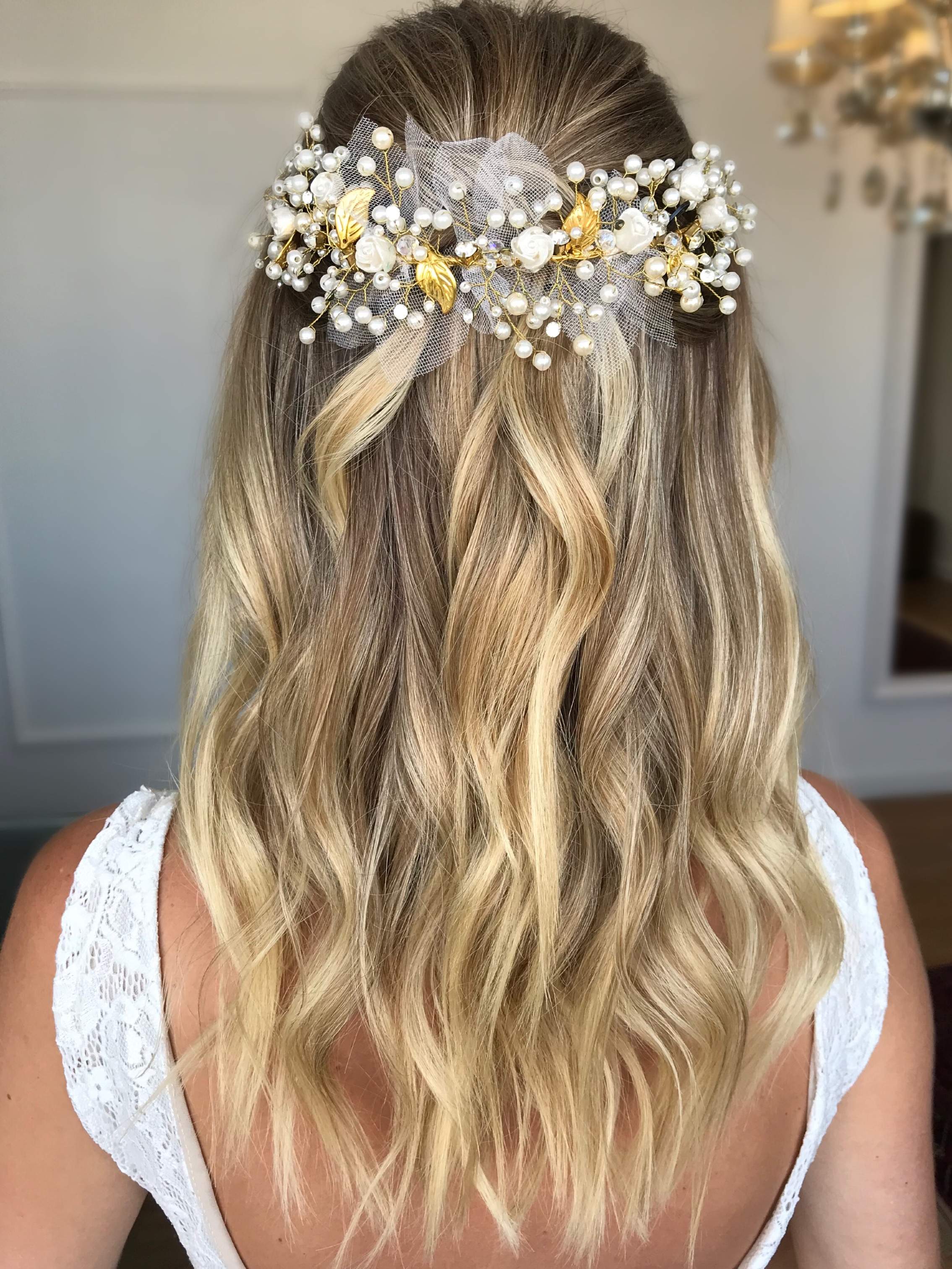 acessórios de cabelo metalizados