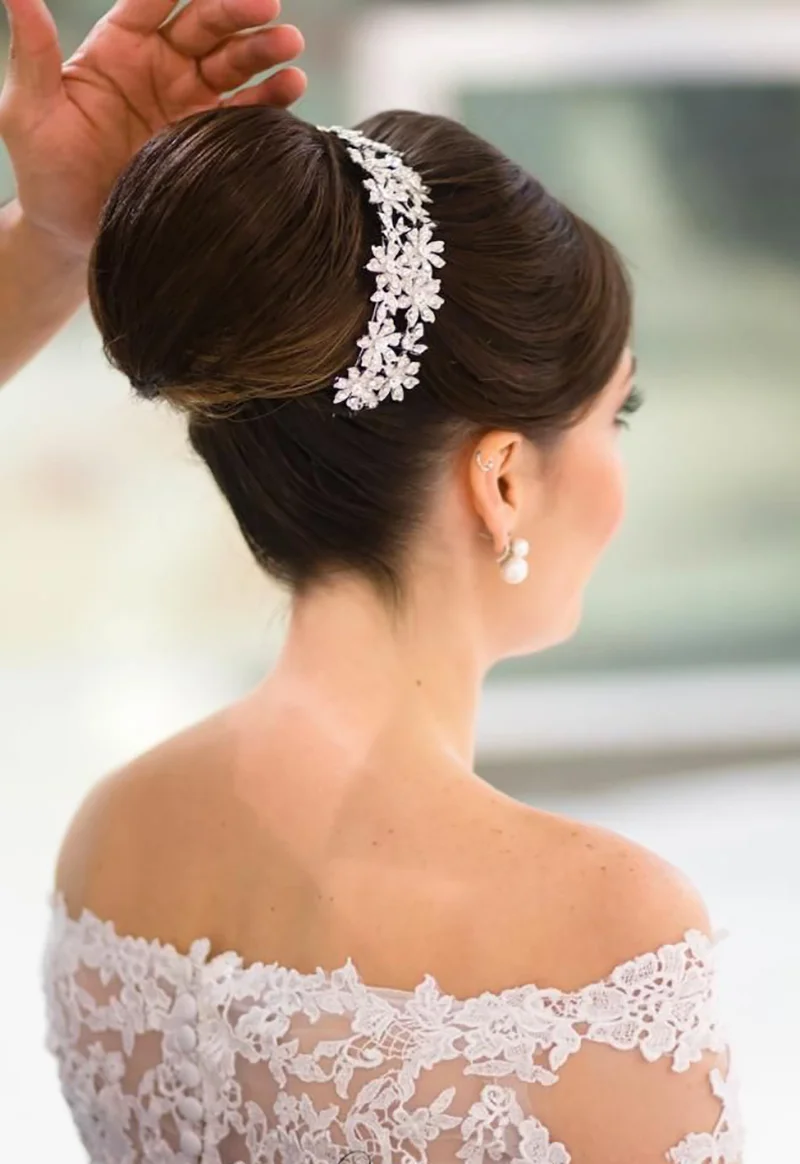 Dicas para usar laços e fitas em penteados de noiva