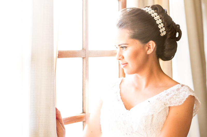 Dicas para usar laços e fitas em penteados de noiva