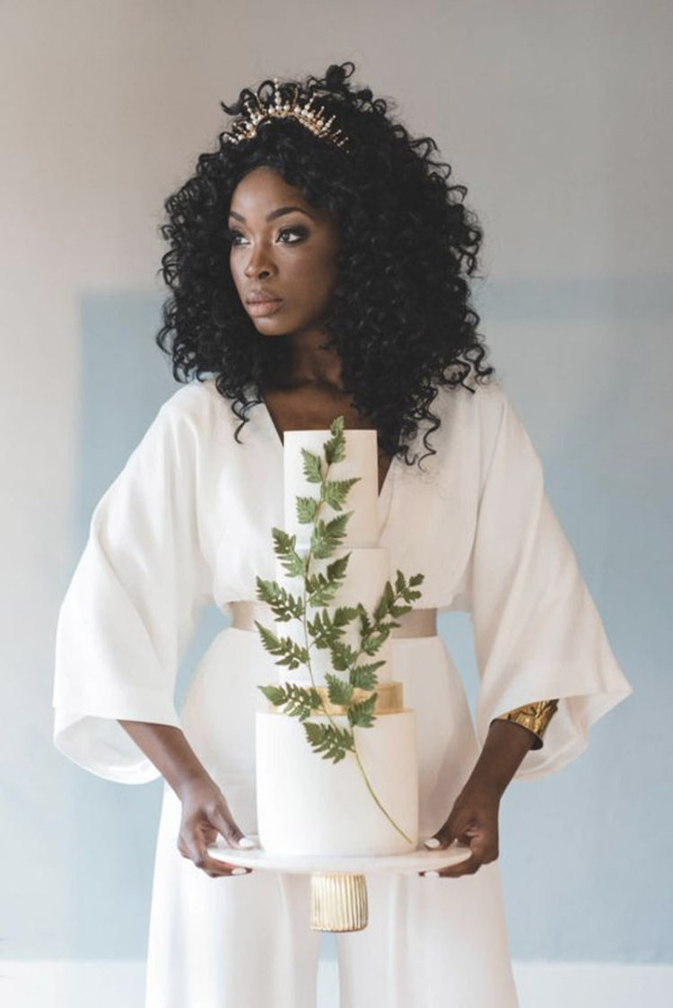 Como escolher o acessório de cabelo ideal para seu vestido de noiva