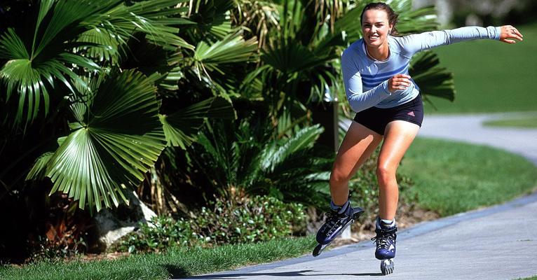 Andar De Patins Engrossa As Pernas