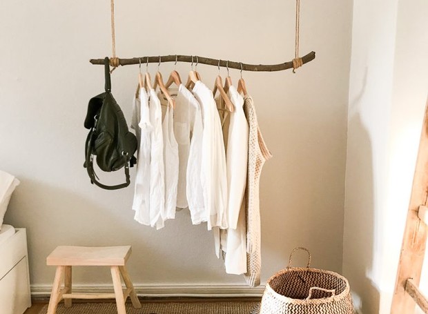 onde comprar arara de roupas barata e resistente