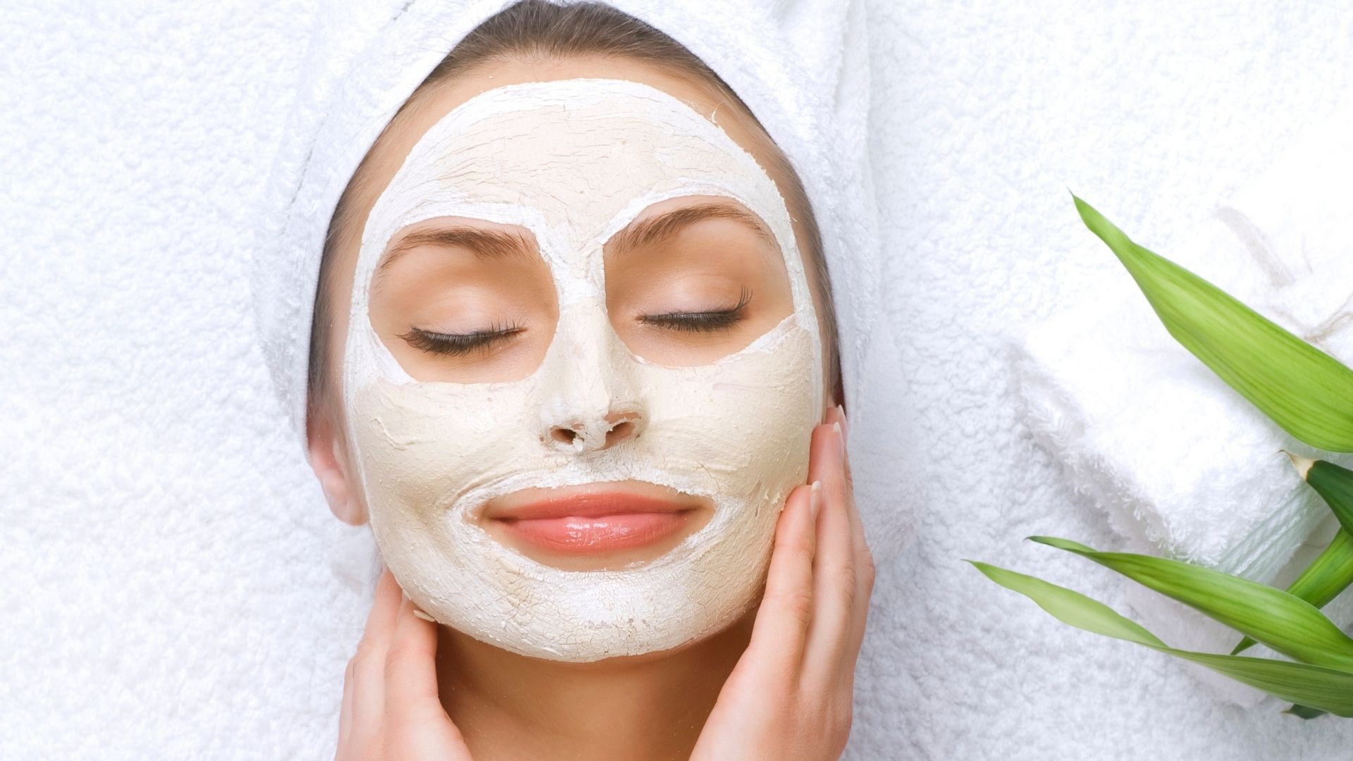 cosméticos com argila branca