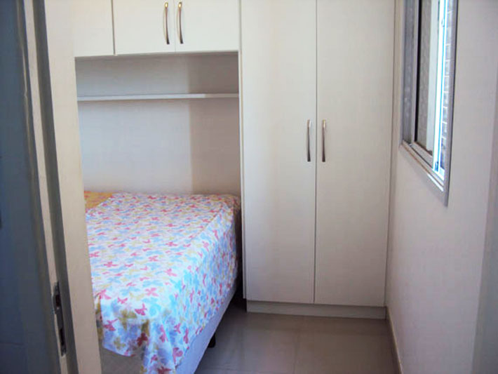 quanto custa um armário embutido para quarto pequeno