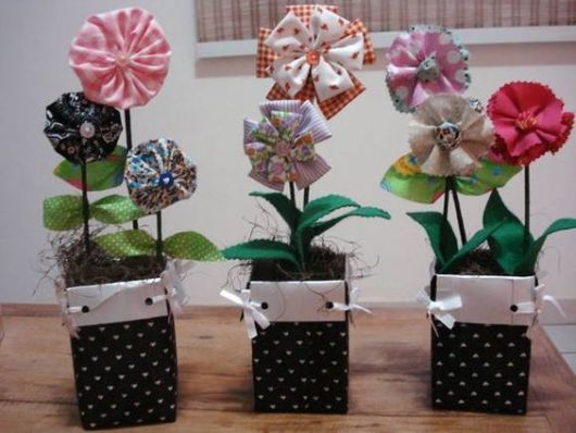 transformar caixas de leite em objetos úteis